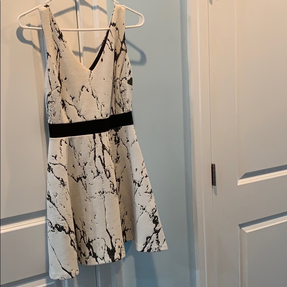 Aqua marble design dress great for any season!